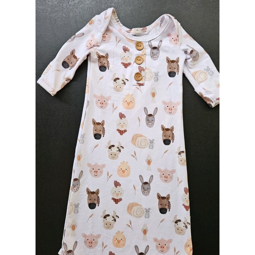 Caden Lane Newborn Knot Gown Farm Animals Soft 7-14 Lb Sleep - Picture 2 of 5